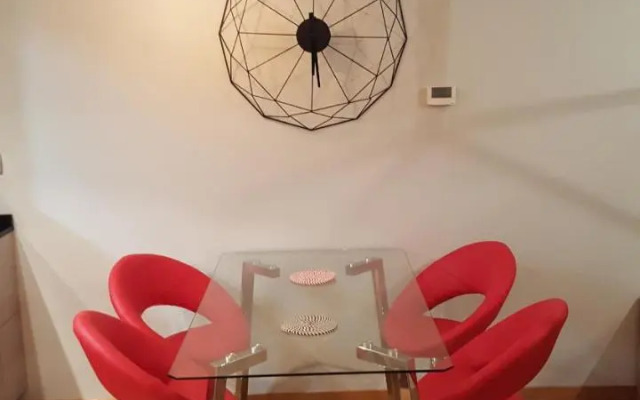 Apartamento Herreros 28