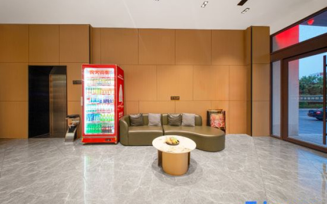 GreenTree Zhixuan Hotel (Bihai Road, Longkou, Yantai)