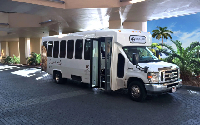 DoubleTree by Hilton Miami Airport & Convention Center