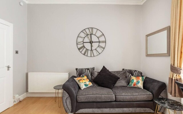 1BR Summit Holburn - Cosy Flat With Ultrafast Wifi
