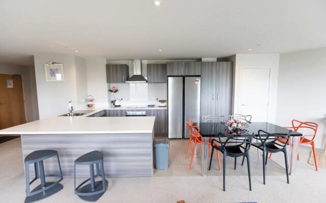 Modern 4 Bedroom Albany Apartment