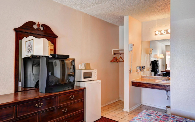 Rodeway Inn