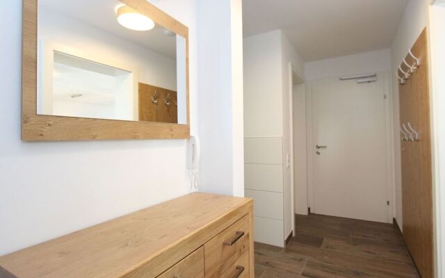 Sunlit Apartment with Infrared Sauna in Fieberbrunn