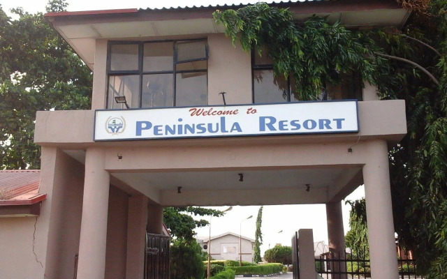 Peninsula Resort