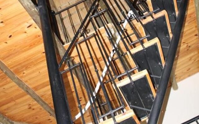 Hawklee Country House