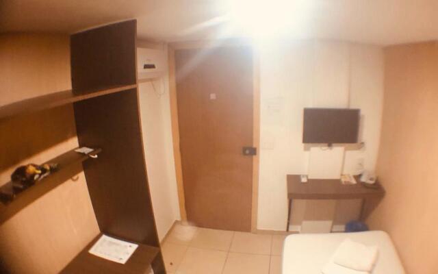Hotel Diplomat by Bsb Inn