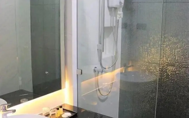 The Vienna Place Hotel