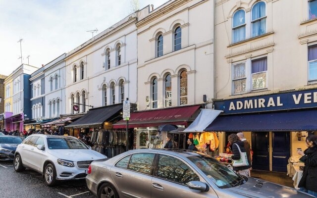 Charming Two Bed Maisonette in Notting Hill