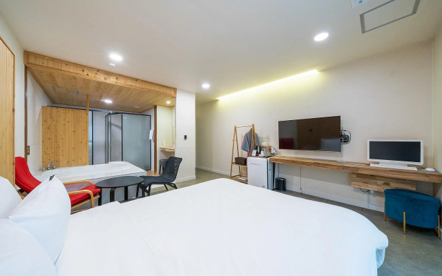 Jawoori Hotel Doan
