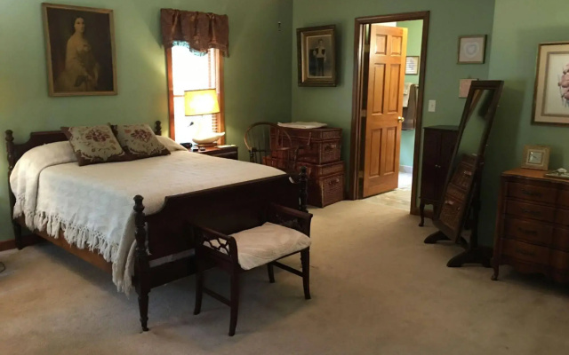 The Ebenezer House Bed & Breakfast