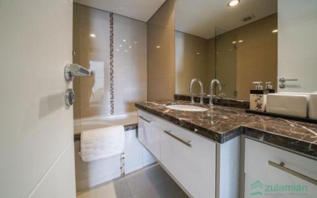 Casino Tower by Zulamian