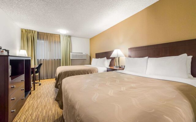 Quality Inn & Suites Lacey Olympia