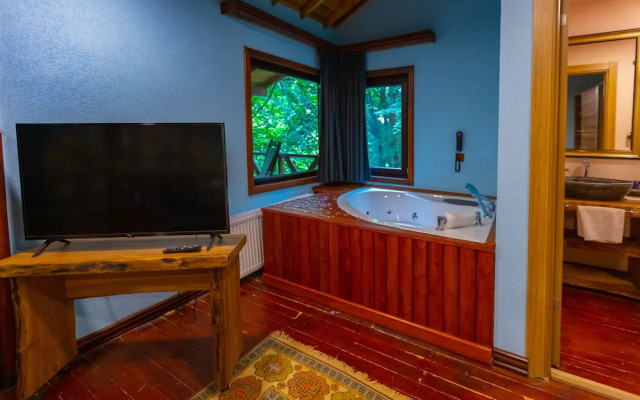 The Canyon Kartepe and Restoran