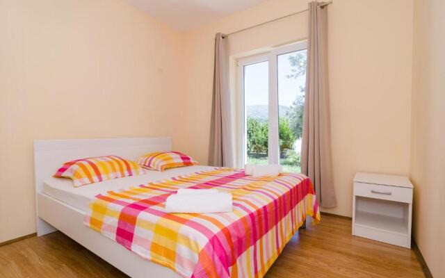Apartments Tapera