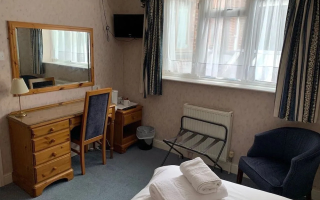 Yelf's Hotel
