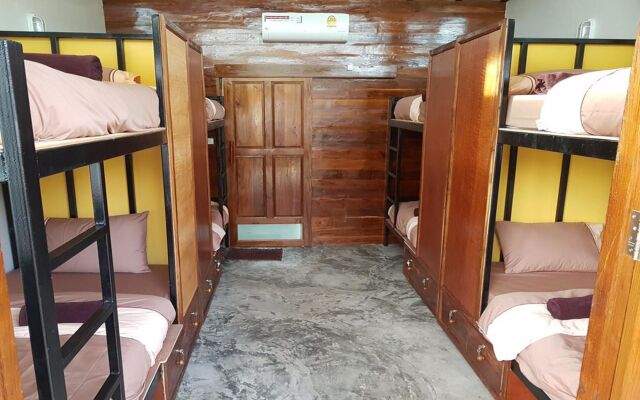 Slow Life Sabaidee Pai Bed & Breakfast