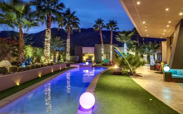 Villa Sparkle - Luxury Villa for Vacations