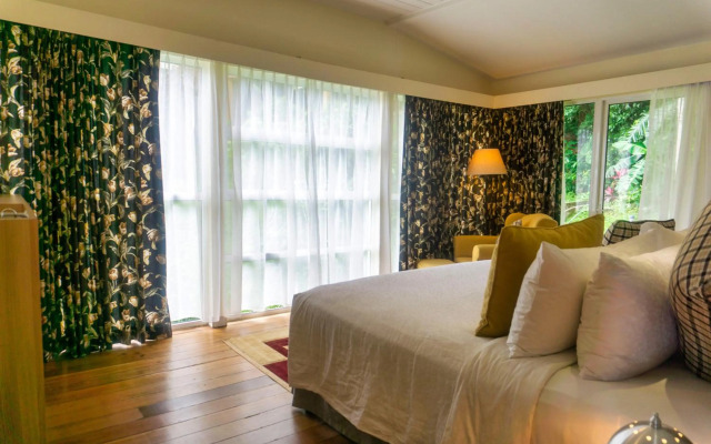 Sutera Sanctuary Lodges at Manukan Island