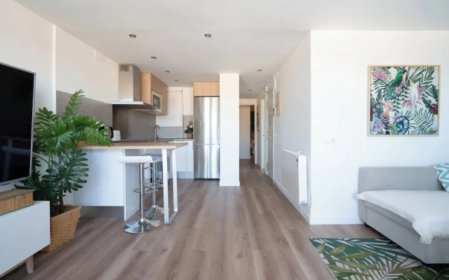 Castelldefels - Apartment - Sleeps 4 - Beach Side