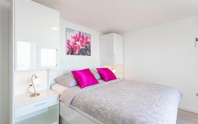 Villa King Apartments
