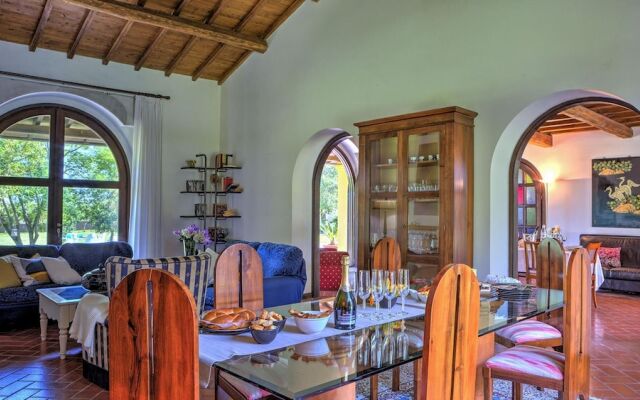 Vt-c765-dgbl0at - Villa Rasena 6