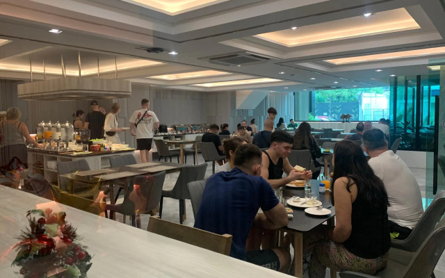 Thana Wisut Hotel