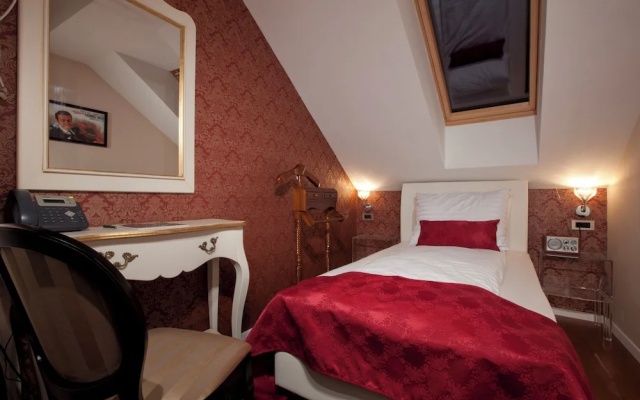 Hotel Actum