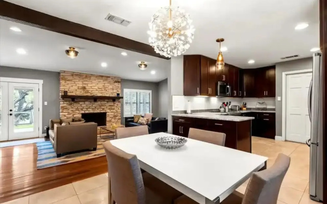 Spacious Retreat with Private Pool
