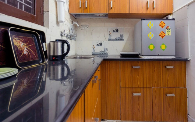 OYO 14074 Home Serene 2BHK Barlowganj