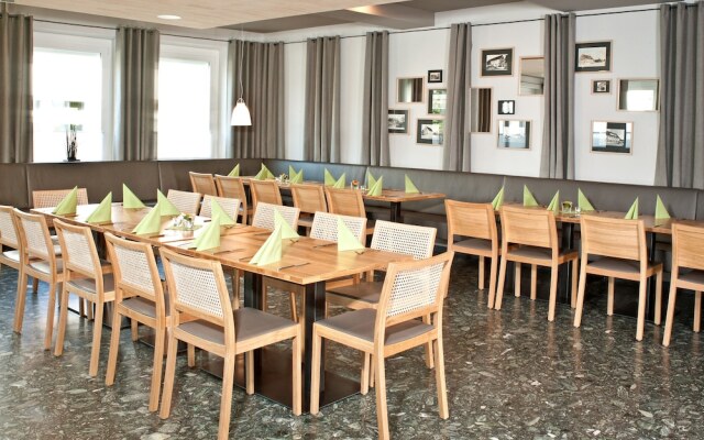 Hotel Restaurant Waldhorn