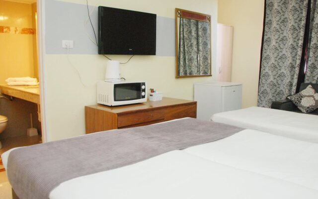 Maman Hotel