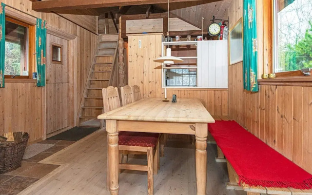 8 Person Holiday Home in Hovborg