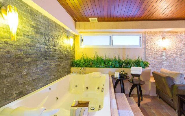 The Key Bangkok Hotel by Compass Hospitality