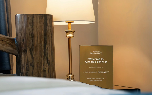 Super Townhouse Oak Udyog Vihar