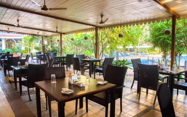 Acron Candolim Regina