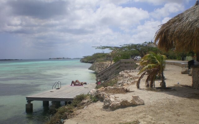 Sea Breeze Apartments