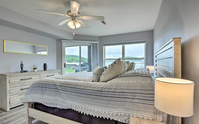 Pool Access & Lake Views: Camdenton Condo