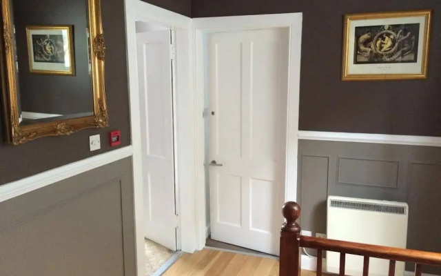 Quayside Apartment
