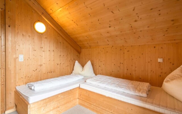 Wooden Chalet in Styria near Kreischberg Ski Area