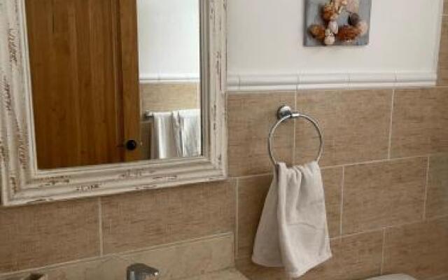 Cadaques Caribe Apartment