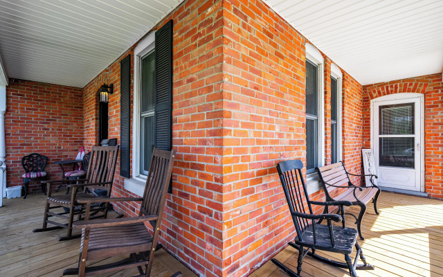 The Kingsville House