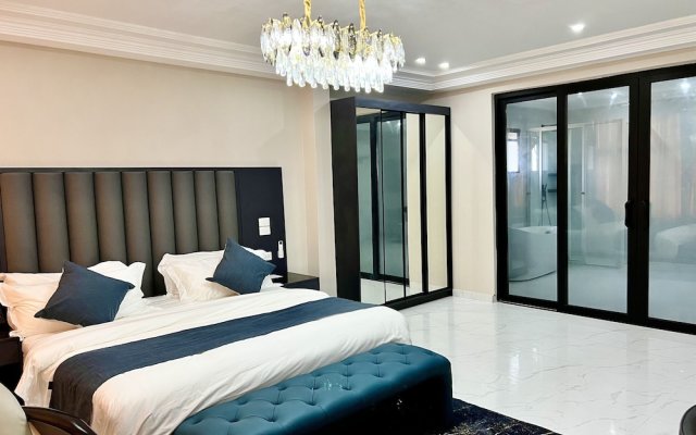 Lifestyle luxury hotel & Residence