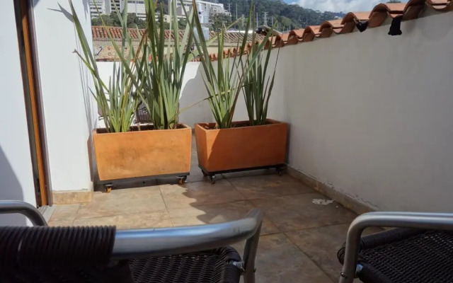 The Cranky Croc Hostel