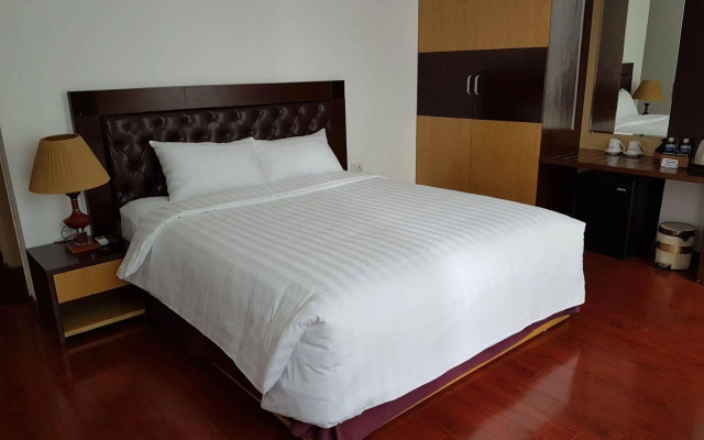 Tu Sakura Hotel