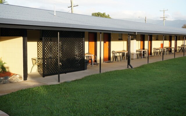 YAL Cairns - A Motel that makes a difference
