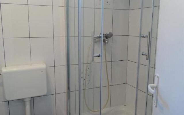 Apartmani Novi Vinodolski 32706 - Radmila
