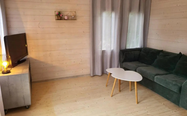 Tiny house near Viljandi lake