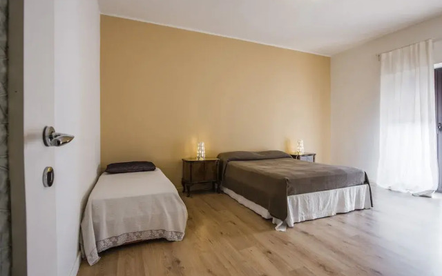 Zafferana Apartment with Balcony