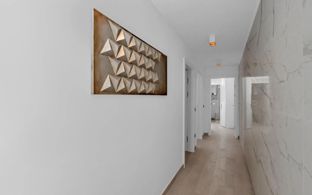 Lulani pool apartment