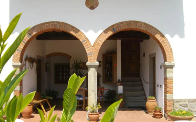 Agriturismo Bellosguardo - Apartament 45 Person